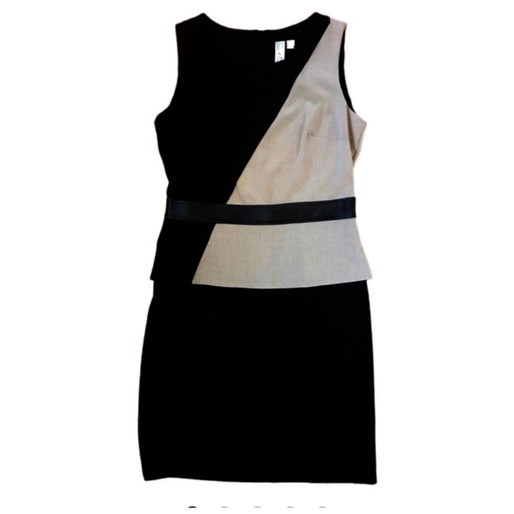 NWT Black/Beige Colorblock Sleeveless Sheath Dress